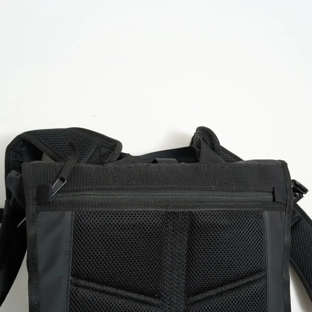 Timbuk2 Spire Laptop Backpack Black Roll Top Commuter Cycling Expandable